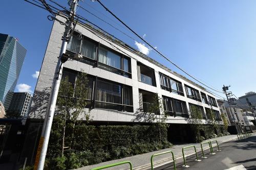 Exterior of Proud Roppongi