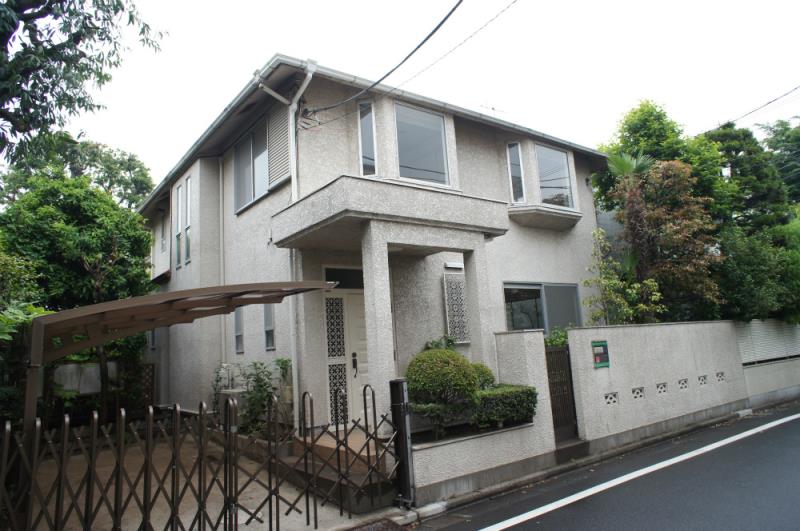 Kamiyamacho House
