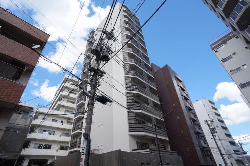 Exterior of Geoent Harajuku