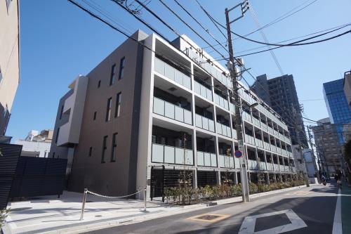 Exterior of LIBR GRANT Yotsuyasanchome