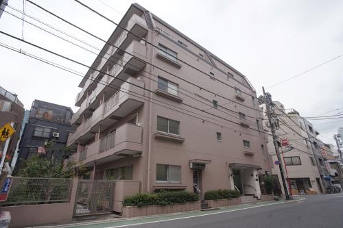 Exterior of Azabu East