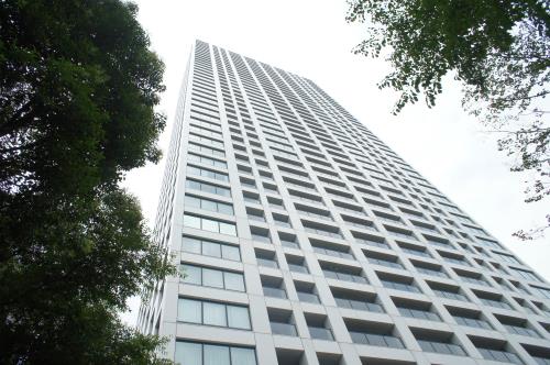 Exterior of Toranomon Towers Residence